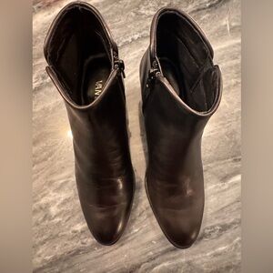 Vaneli Black Leather Zippered Ankle Boots